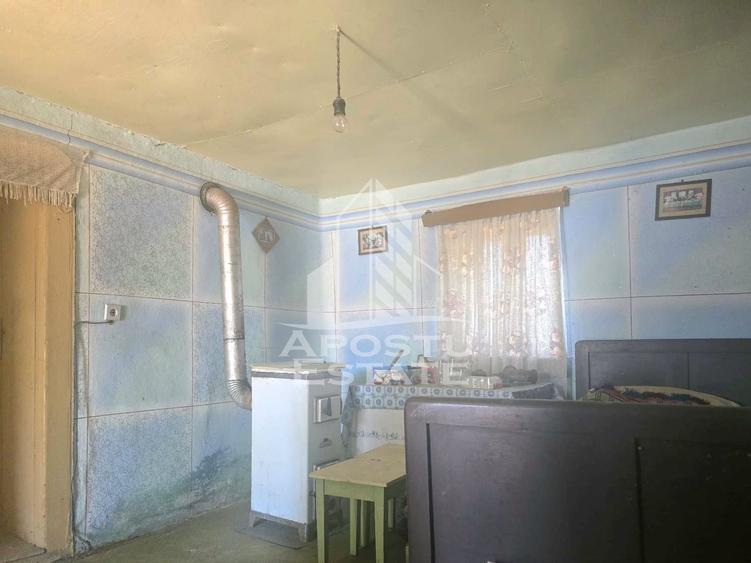 Casa cu teren in localitatea Simand