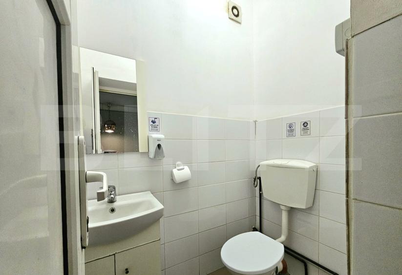 Spatiu comercial, 674.81 mp, zona Complex Studentesc