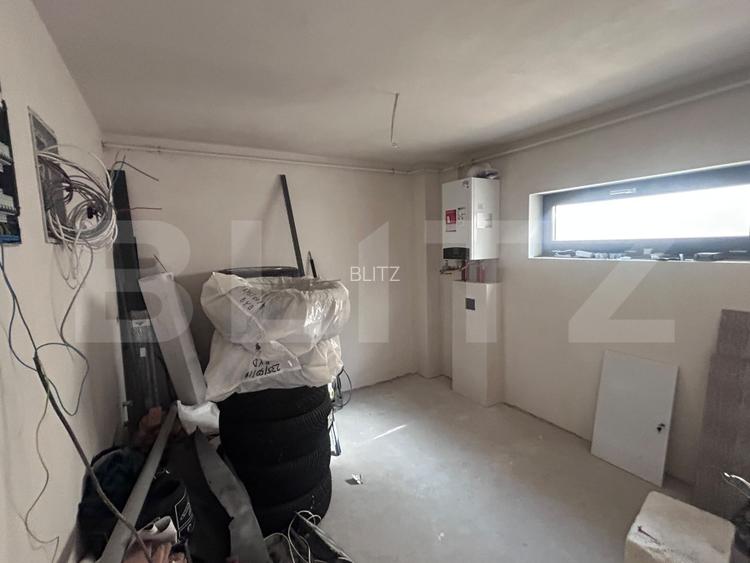 Casa de vanzare, 214 mp, teren 458 mp, zona Dezmir