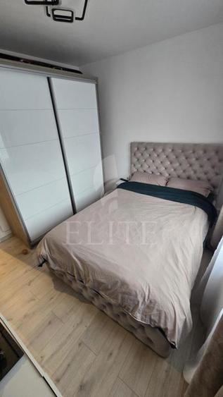 Apartament 3 camere în zona PIATA ZORILOR