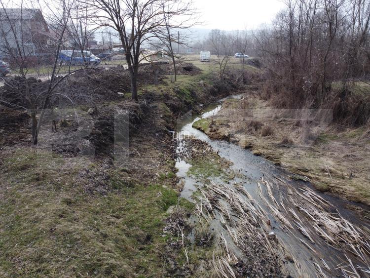 Teren de vanzare, 3470 mp, zona Ocnița - 6