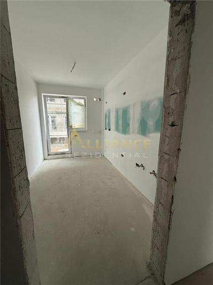 Sector 4 Postalionului Apartament 3 Camere