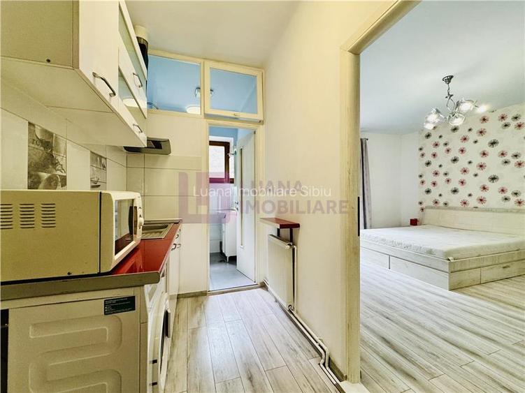 Garsoniera de inchiriat | 32 mp | zona Centrala | recent renovata - 6