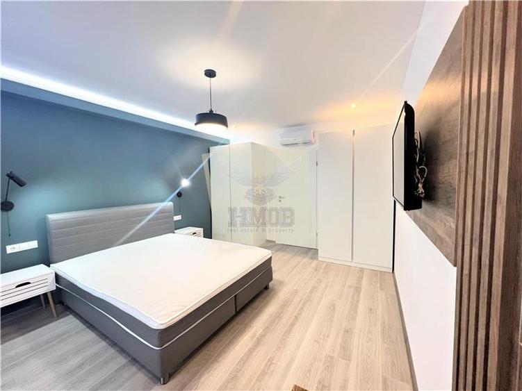 Pethouse de lux 4 camere 2 bai 2 terase si parcare in zona Centrala