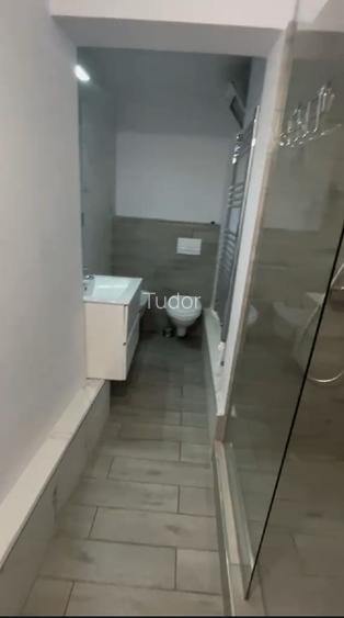 DORMITOR LIBER IN AP. DE 2 CAMERE , CENTRU IASI (FARA AGENTIE) - 7