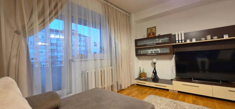 Apartament cu 3 camere de vânzare – Nufărul-AP1554