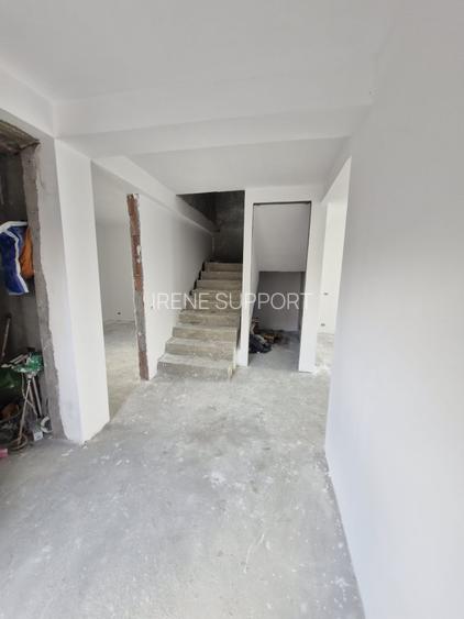 Vila eleganta cu 4 dormitoare, situata la intrarea in Tunari - 14