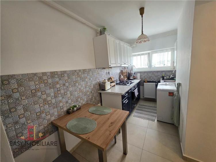 Apartament 2 camere, UMF, semicentral, renovat, Targu Mures
