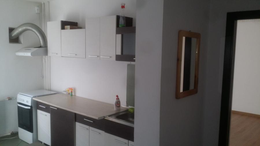 Unirii, Aleea Emil Bota, apartament 2 cam, decomandat, nemobilat, pentru locuit