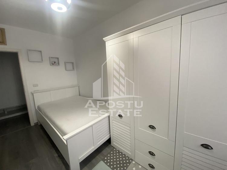 Apartament de inchiriat 3 camere, AC, centrala, Torontalului Timisoara