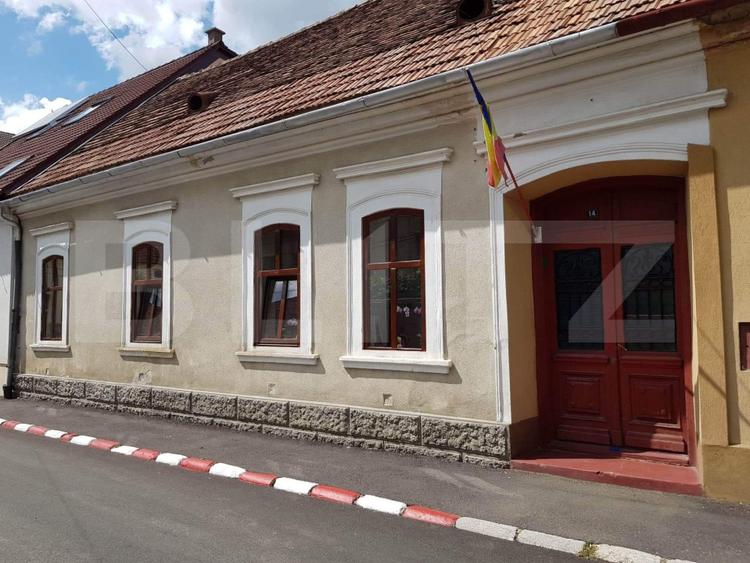 Casă în centrul istoric al orașului - 198 mp
