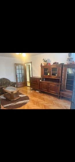 Vand apartament 3 camere aproape de Iulius Town.