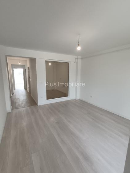 Apt cu 2 camere decomandat , Valea Lupului , intabulat, loc de parcare inclus - 9
