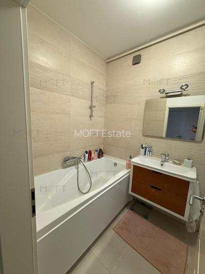APARTAMENT 4 CAMERE  STRADA PARIS RENOVAT CURTE  SI TERASA - 14