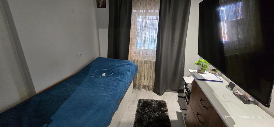 Casa renovata la 5 min de Uvertura Mall