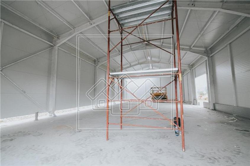 Hala industriala 270 mpu, teren 3000 mp + 2 autorizatii de constructie