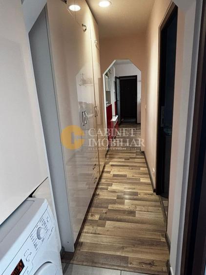 Apartament 3 Camere Semidecomandat - Rond Zimbru