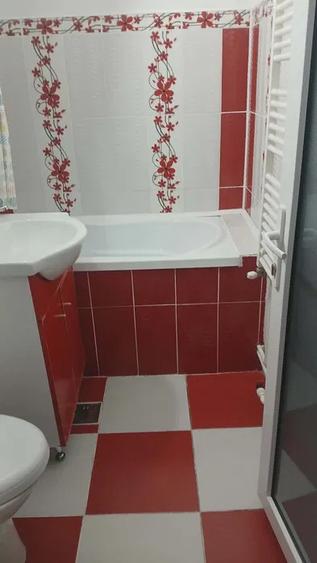 Apartament 2 camere, 39 mp, zona Craiovita Noua