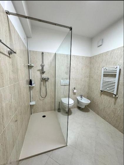 APARTAMENT 3 CAMERE ZONA  ARADULUI