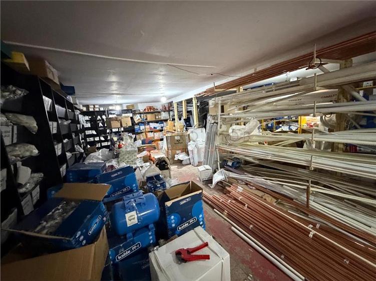 Spatiu comercial zona Crang