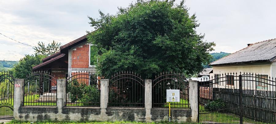 PROPRIETATE DEOSEBITA-CASA & LIVADA-SAT MANGA, COM. VOINESTI, JUD. DAMBOVITA