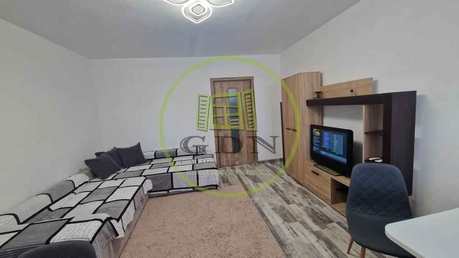Garsoniera semidecomandata, 31 mp, cartier Brazda lui Novac, zona piata