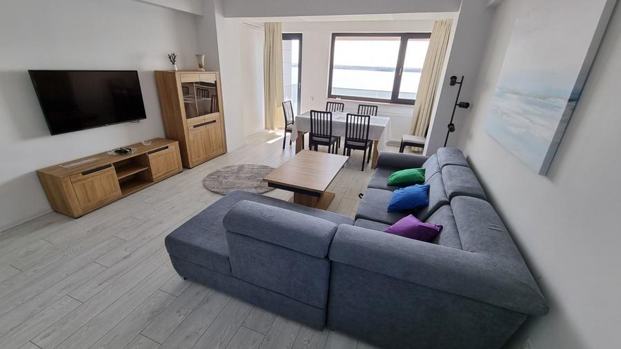 Stațiunea Mamaia - 3 camere de închiriat mobilat, utilat complet.