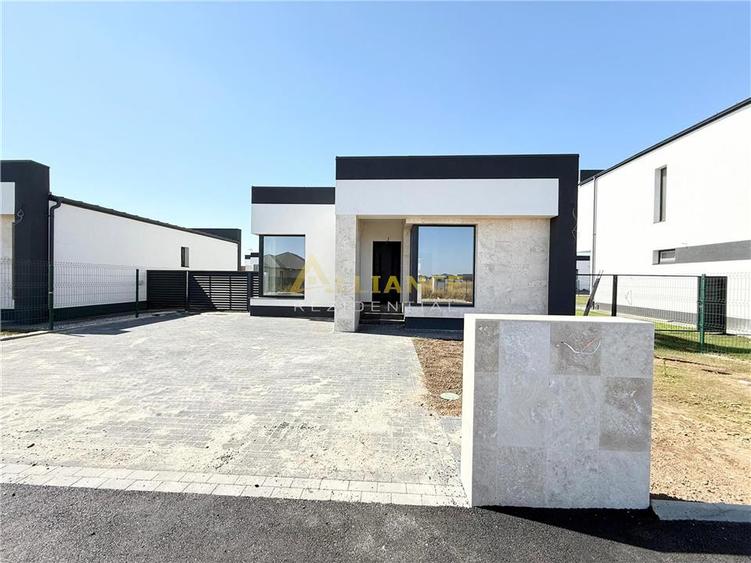 Casa individuala Parter 3-4 camere | 2 bai | Ansamblu rezidential