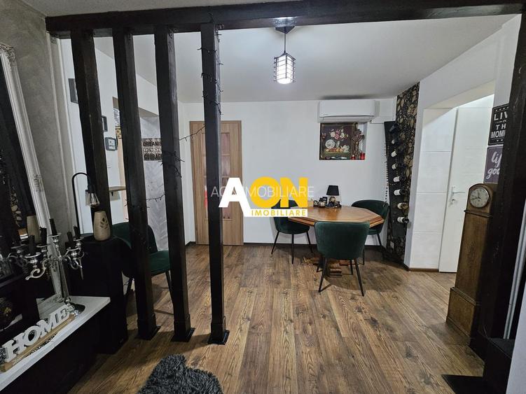 Apartament 3 camere, Cetate, etaj intermediar - 4