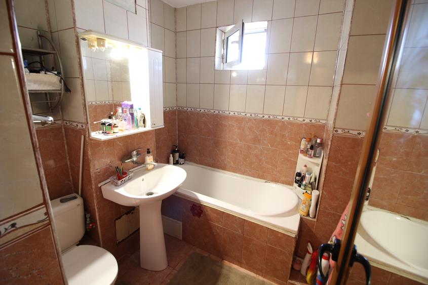 3 camere Mazepa 2, str. Brailei, 72mp, etaj 3/4, bloc 1987