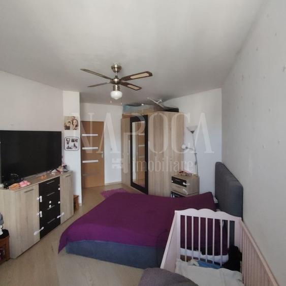 Apartament 3 camere de vanzare in Floresti