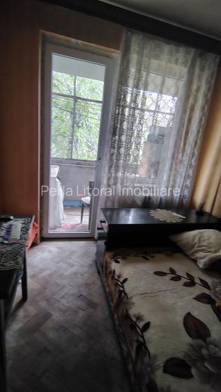 Strada Traian- apartament cu 3 camere semidecomandat - 5