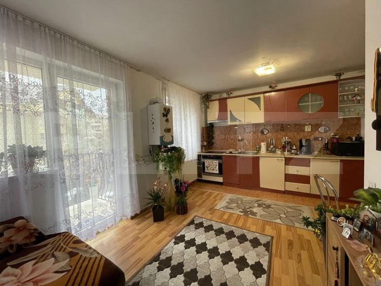 Apartament 2 camere, 56 mp, 2 orientari, doua balcoane, parcare