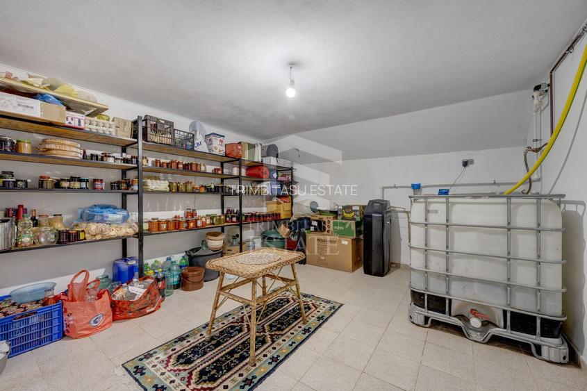 Vilă 342 mp cu piscină și 800 mp teren / 4 dormitoare / Pleașa - 45