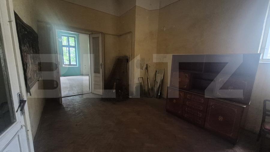Apartament cu 5 incaperi, 120 mp, zona Ultracentral