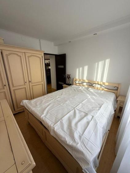 Apartament 3 Camere Crangasi | Centrala Proprie | Metrou Proximitate