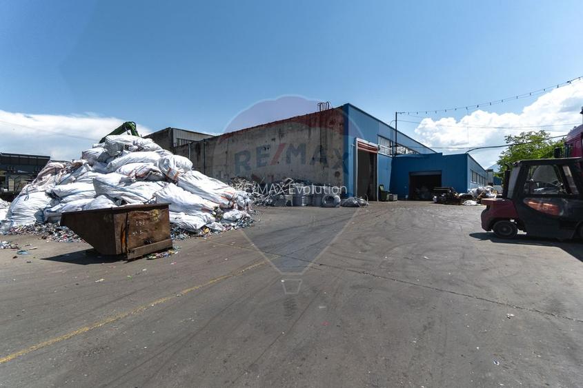 Hală industrială de vânzare în Brașov  1.777 mp, 2.000kW, teren 4.800 - 8