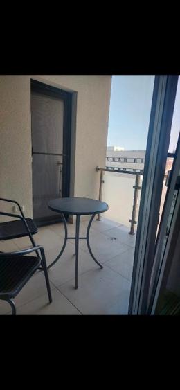 Proprietar inchiriez apartament de 3 camere, lux, bloc nou, C.Aradului