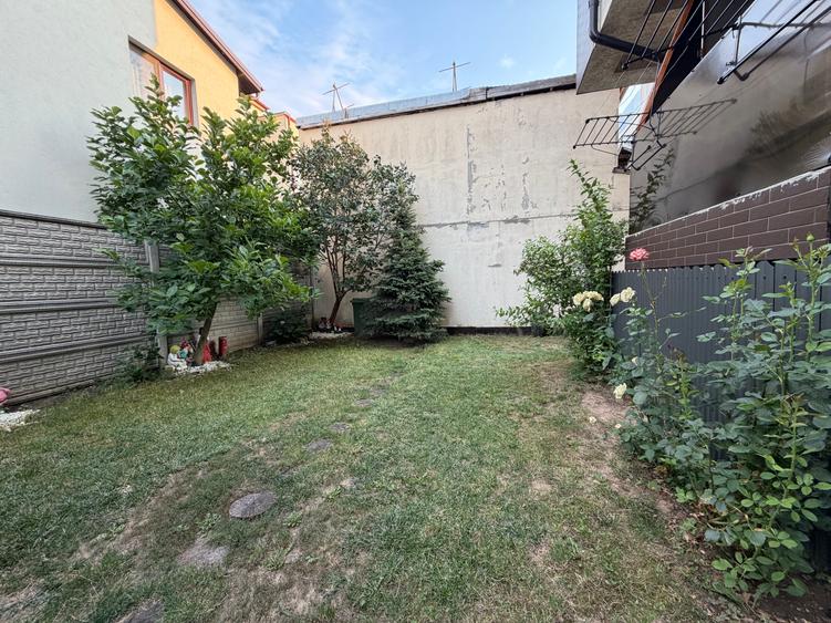3 Camere || Parter Înalt || Curte