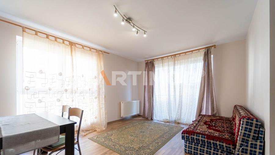 Apartament cu boxa si parcare zona Coresi