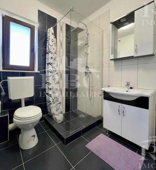 Duplex 5 camere cu 2 parcari in Europa