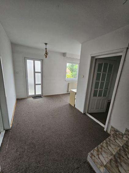 Super oferta! Casa cu 6 camere in Gheorgheni, pentru locuit sau birou!