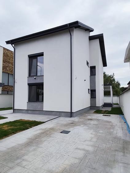 FARA COMISIOANE in Mogosoaia casa regim P+1+M gata finisata utilitati curent 380