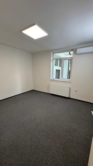De inchiriat Imobil având 9 camere ,suprafață de 285 mp. Cantemir langa Metrou
