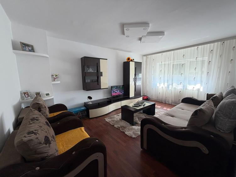 APARTAMENT 2 Camere etaj 2 - BRATIANU