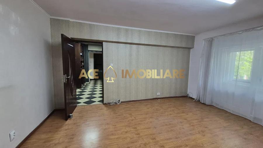 3 Camere de inchiriat | Decebal | Metrou | Nemobilat