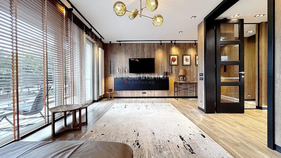 Design Exclusivist - 2