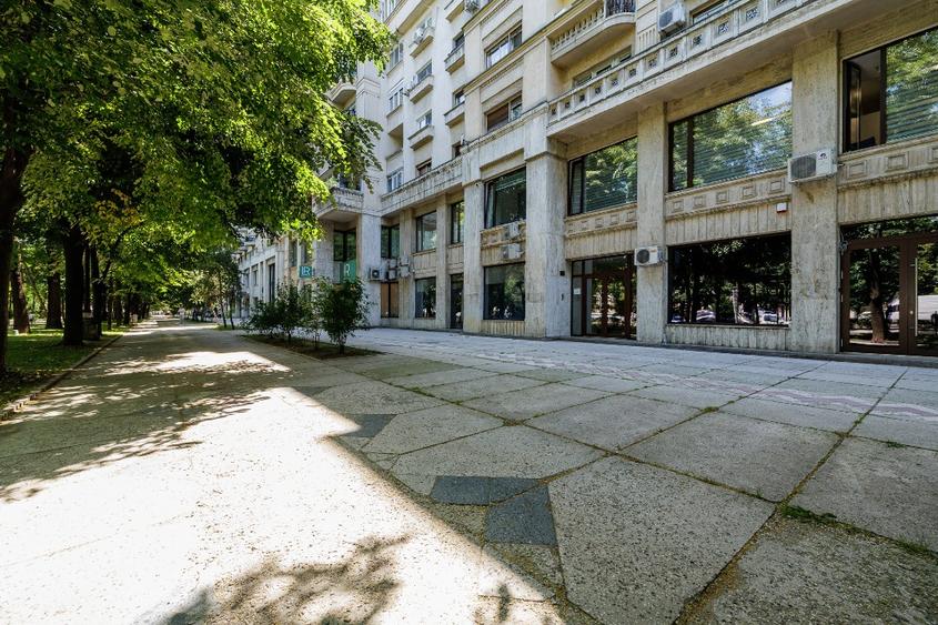 Apartament premium 4 camere | Centrala proprie | Parcare | Bd Unirii