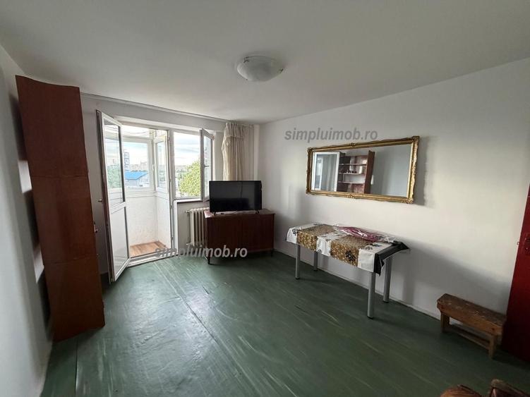 2 camere Titan decomandat bloc reabilitat