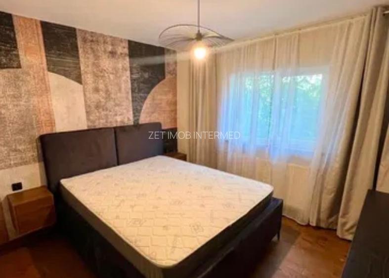 2 camere Turda - Miciurin